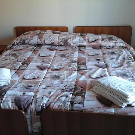 Ammiraglio Caracciolo Bed & Breakfast *